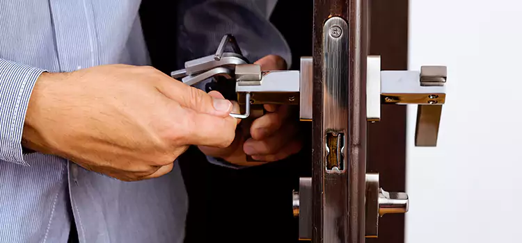 Commercial Door Lock Repair Delson