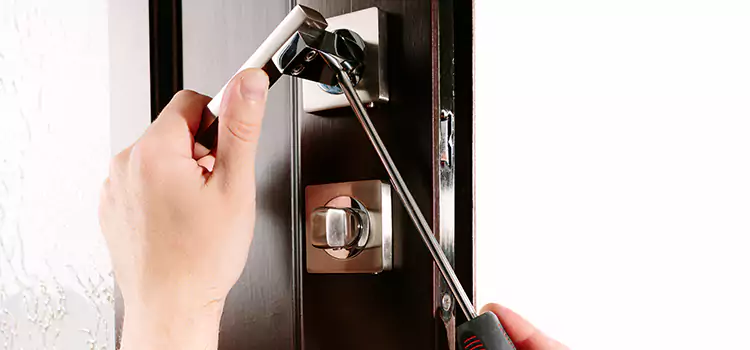 Door Lock Replacement Service Delson