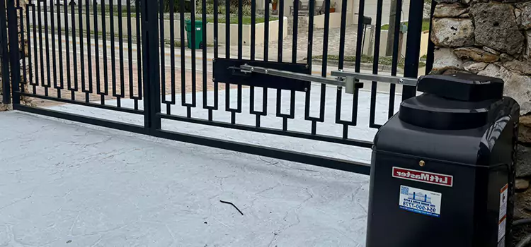 Seamless Installation and Support for Your New Gate in Delson, QC